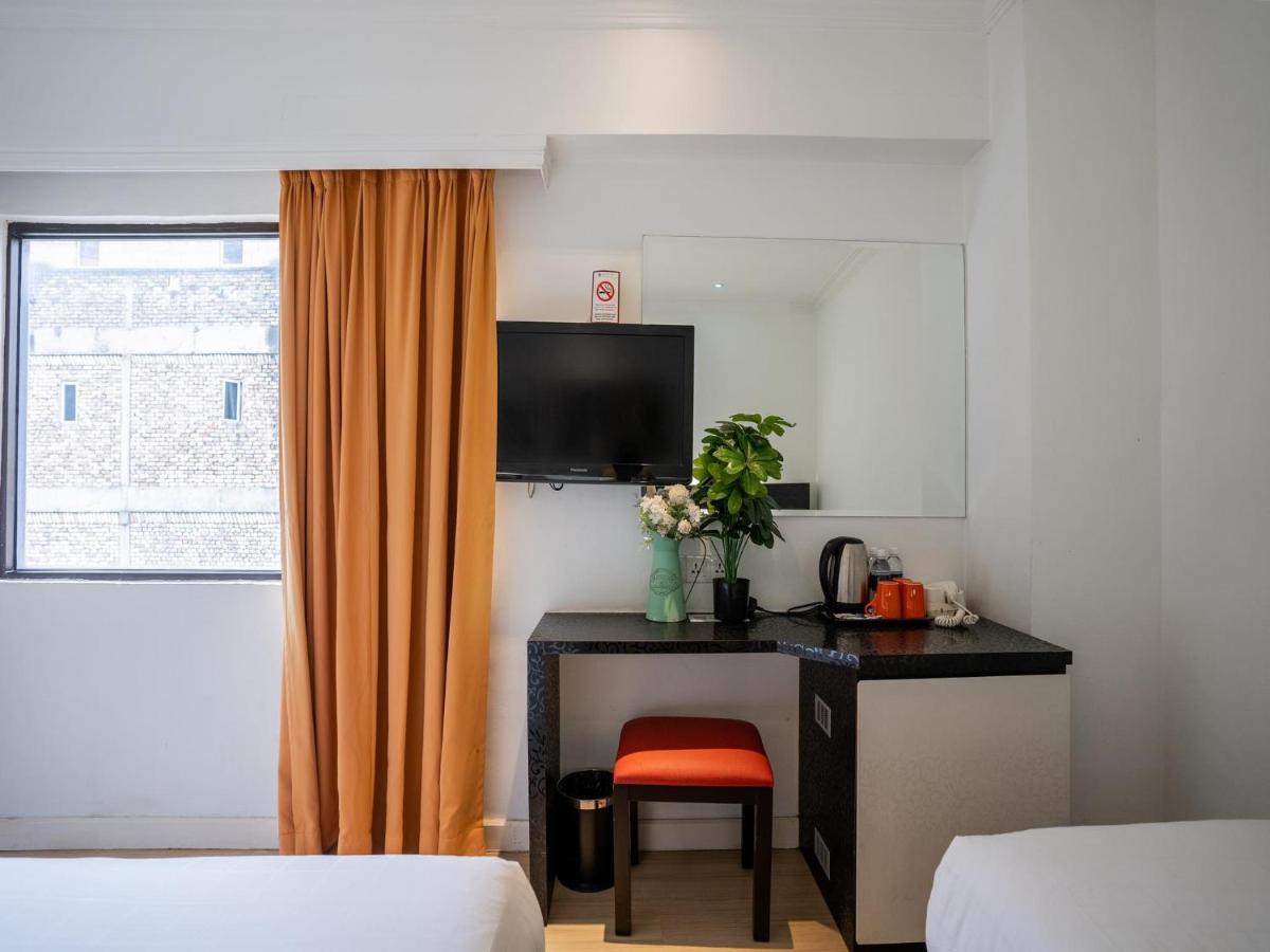 Floresta Hotel Chinatown Куала Лумпур Екстериор снимка