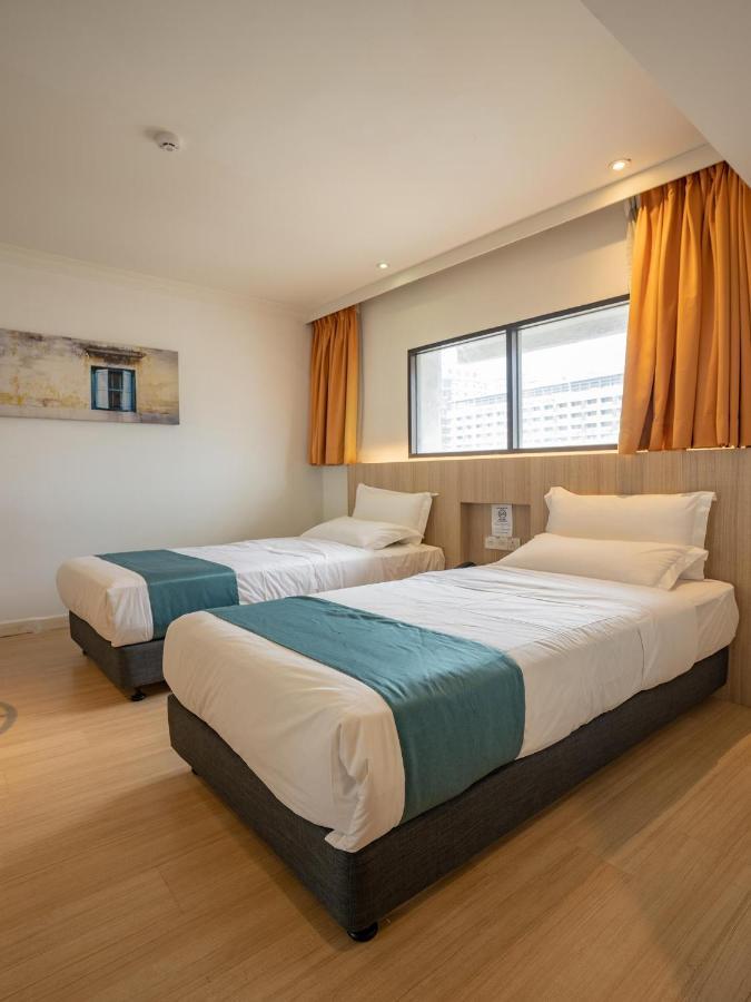 Floresta Hotel Chinatown Куала Лумпур Екстериор снимка