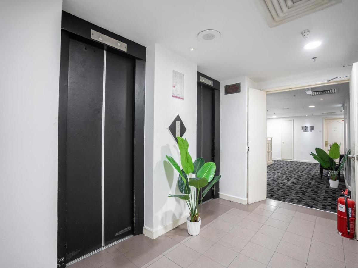 Floresta Hotel Chinatown Куала Лумпур Екстериор снимка